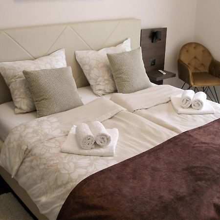 Apartman Neverin Apartment Rijeka Ngoại thất bức ảnh