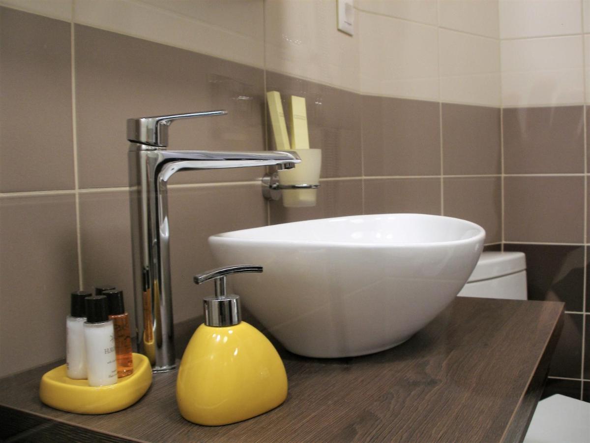 Apartman Neverin Apartment Rijeka Ngoại thất bức ảnh